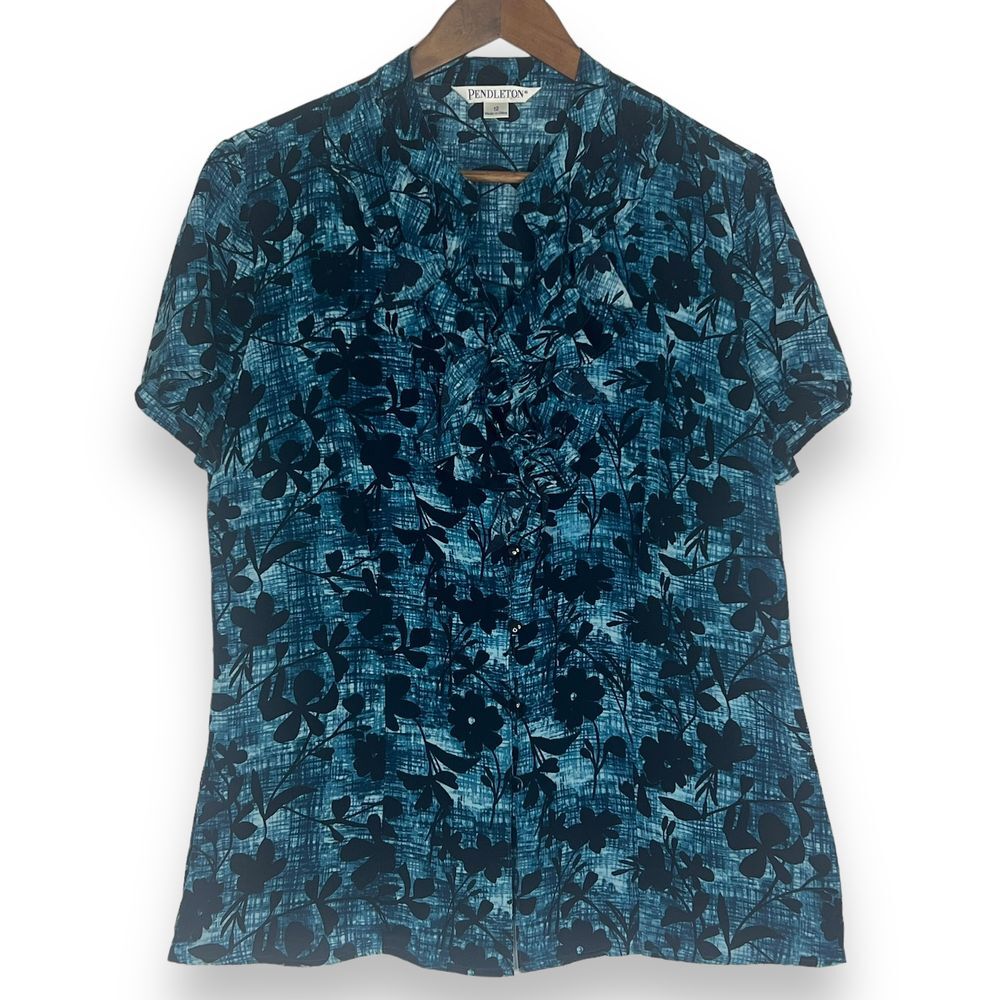 Pendleton Blouse Top Ruffle Button Front 100% Silk Blue Black Floral Hawaiian 12
